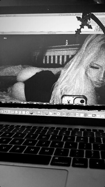 222.mollsx Foto Nua Vazada OnlyFans 28