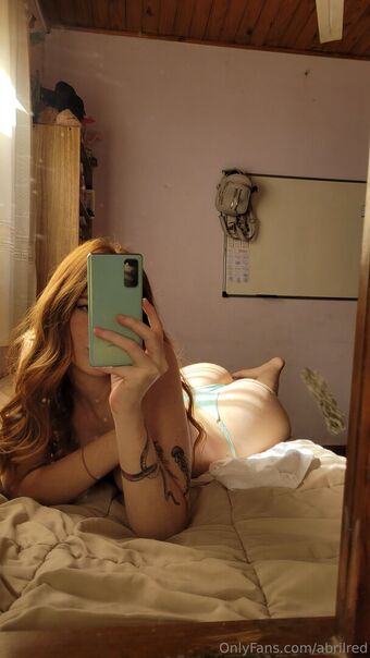 abrilred