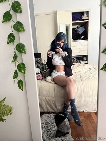 abrushaddixx Foto Nua Vazada OnlyFans 50