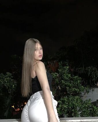 abwwly_ Foto Nua Vazada OnlyFans 1