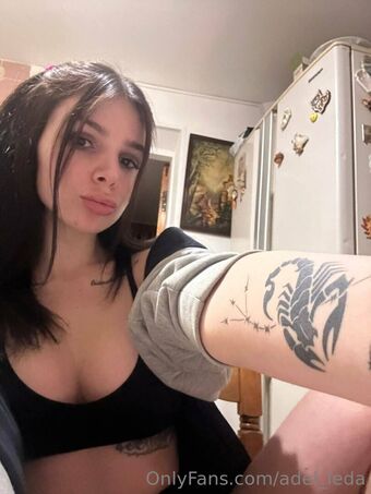 adel_leda Foto Nua Vazada OnlyFans 20