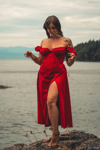 Adora_Amour