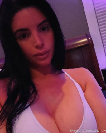 adrianaw Foto Nua Vazada OnlyFans 12