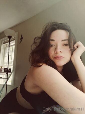 akim11