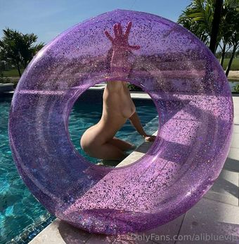 nexttoblue Foto Nua Vazada OnlyFans 15