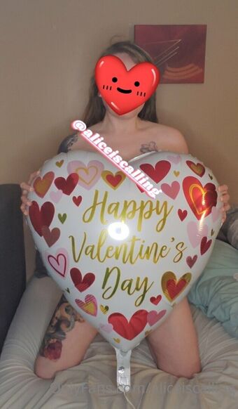 aliceiscalling Foto Nua Vazada OnlyFans 2