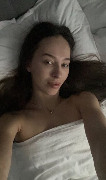 alinasollo Foto Nua Vazada OnlyFans 8
