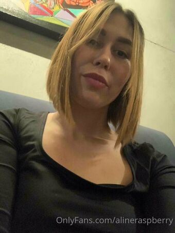 alineraspberry Foto Nua Vazada OnlyFans 3