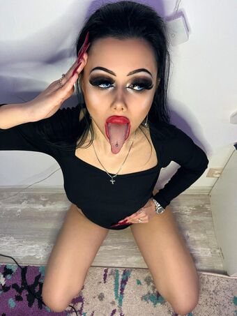 Alison Beth