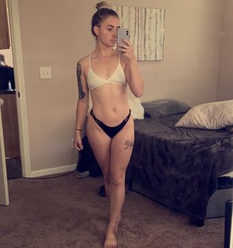 Alixcasey Foto Nua Vazada OnlyFans 11