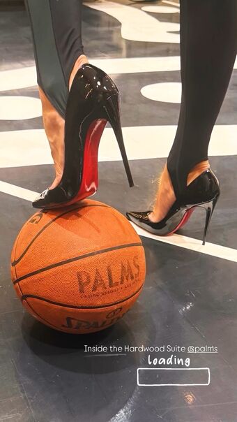 Allie Clifton Foto Nua Vazada OnlyFans 8