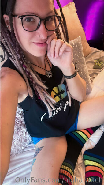 alpha.witch Foto Nua Vazada OnlyFans 9