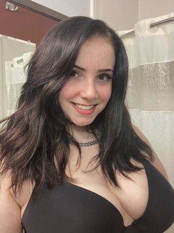 Aly Grey