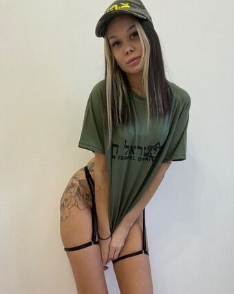 Ami Young Foto Nua Vazada OnlyFans 38
