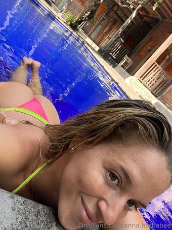 anna.hotbabee