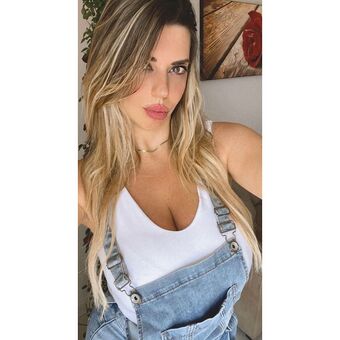 Anna Riano Foto Nua Vazada OnlyFans 16