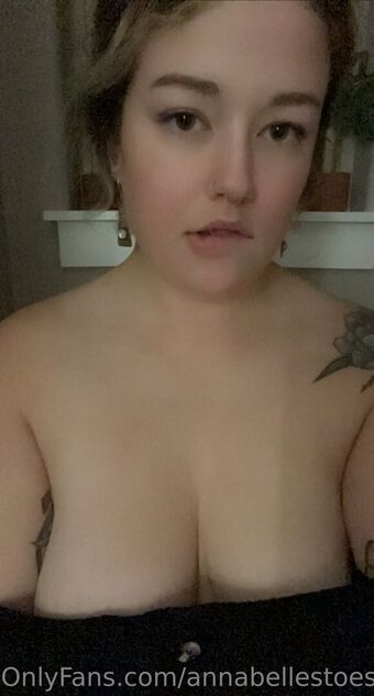 annabellestoes
