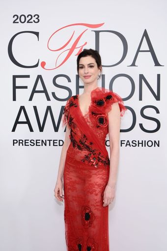 Anne Hathaway