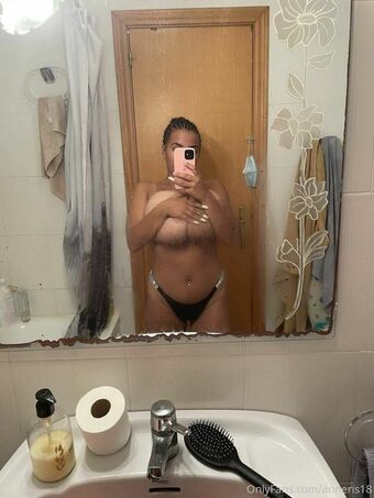 Anneris Foto Nua Vazada OnlyFans 34