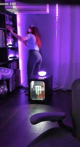 AnnieFuchsia
