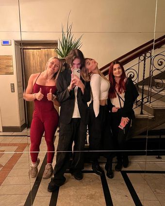 AnnieFuchsia