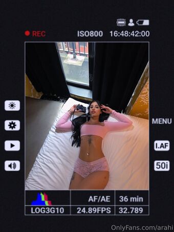 arahi Foto Nua Vazada OnlyFans 18