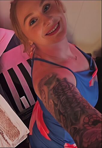 Ash.e.e Foto Nua Vazada OnlyFans 26