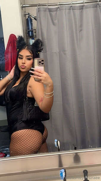 ashleydesiraee
