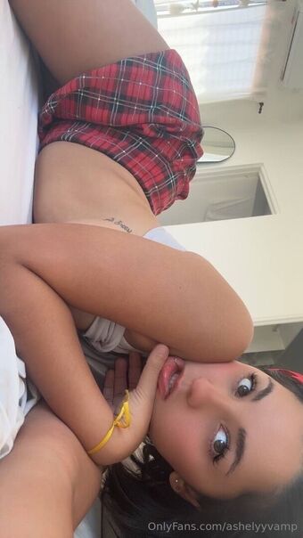 ashleyvamp