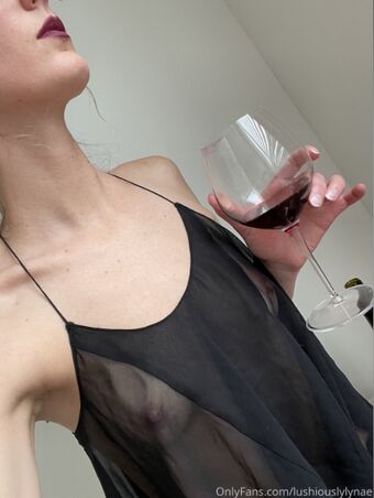 authenticallytipsy Foto Nua Vazada OnlyFans 4