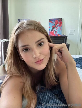 averytalbot Foto Nua Vazada OnlyFans 17