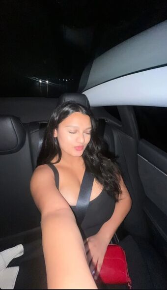 _ayushaaaa__ Foto Nua Vazada OnlyFans 67