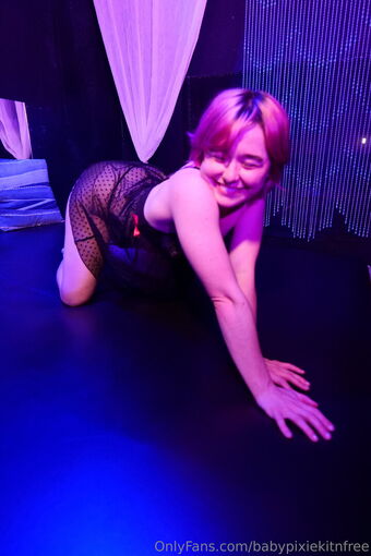 babypixiekitnfree Foto Nua Vazada OnlyFans 20