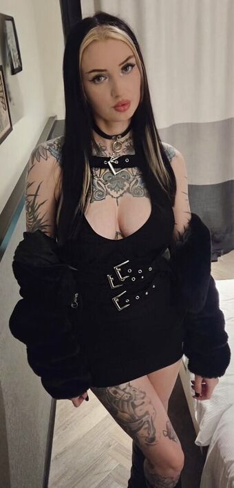 Badmoon Foto Nua Vazada OnlyFans 20