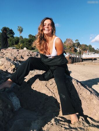 Bailee Madison