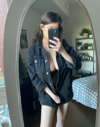Bailey Moon