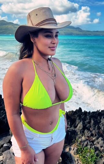 Bartender Foto Nua Vazada OnlyFans 13