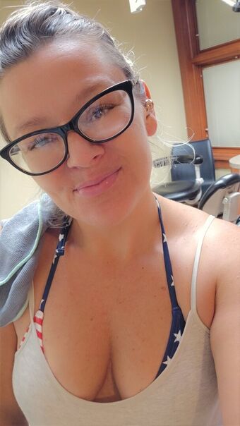 Basedmama Foto Nua Vazada OnlyFans 8