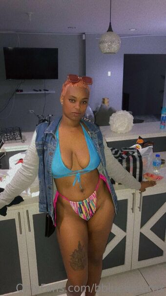 bbluedreamz Foto Nua Vazada OnlyFans 20