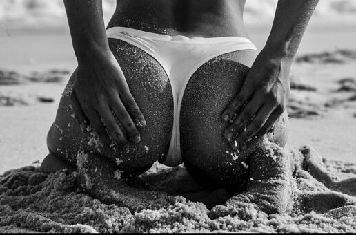 becalansky Foto Nua Vazada OnlyFans 17