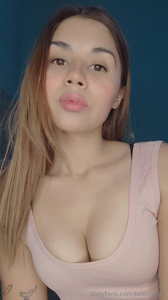 beettybop Foto Nua Vazada OnlyFans 22