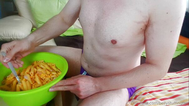 bellystuffingfan Foto Nua Vazada OnlyFans 28