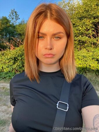 betsy_jojo