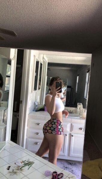 bigbootibella Foto Nua Vazada OnlyFans 1