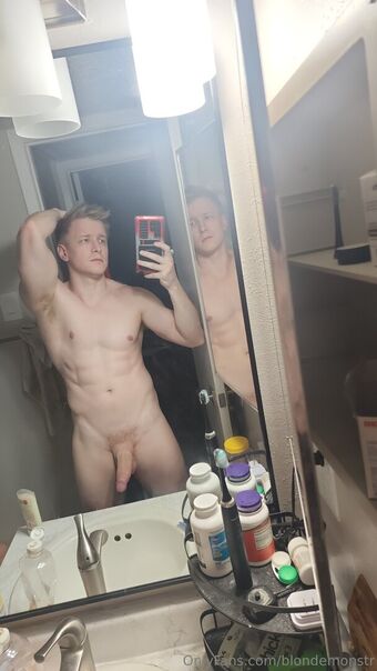 blondemonstr Foto Nua Vazada OnlyFans 13