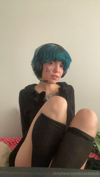 bluedweeb Foto Nua Vazada OnlyFans 8