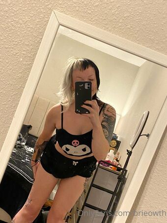 brieowth Foto Nua Vazada OnlyFans 19