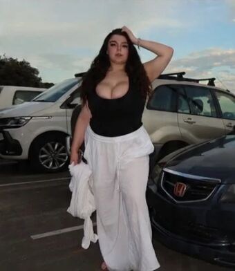Bronte W Foto Nua Vazada OnlyFans 9