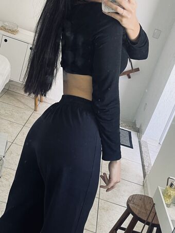 Bruna Mello Foto Nua Vazada OnlyFans 1