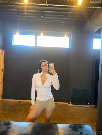 busstywitch Foto Nua Vazada OnlyFans 141